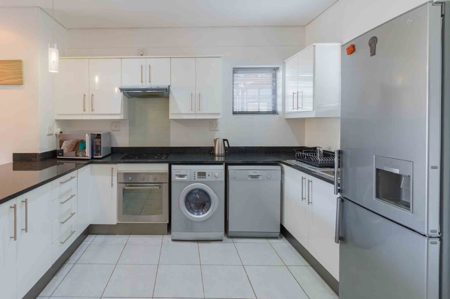 To Let 2 Bedroom Property for Rent in Dennesig Western Cape